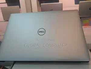New Laptop Dell XPS 15 32GB Intel Core I7 SSD 512GB