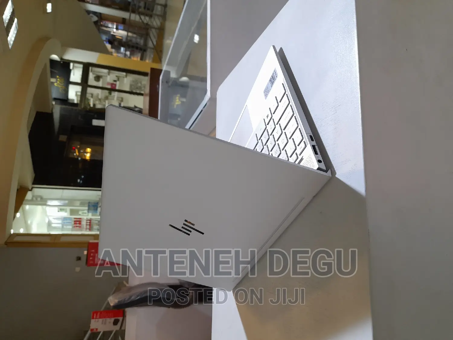 New Laptop HP Envy 14 8GB Intel Core I5 SSD 512GB