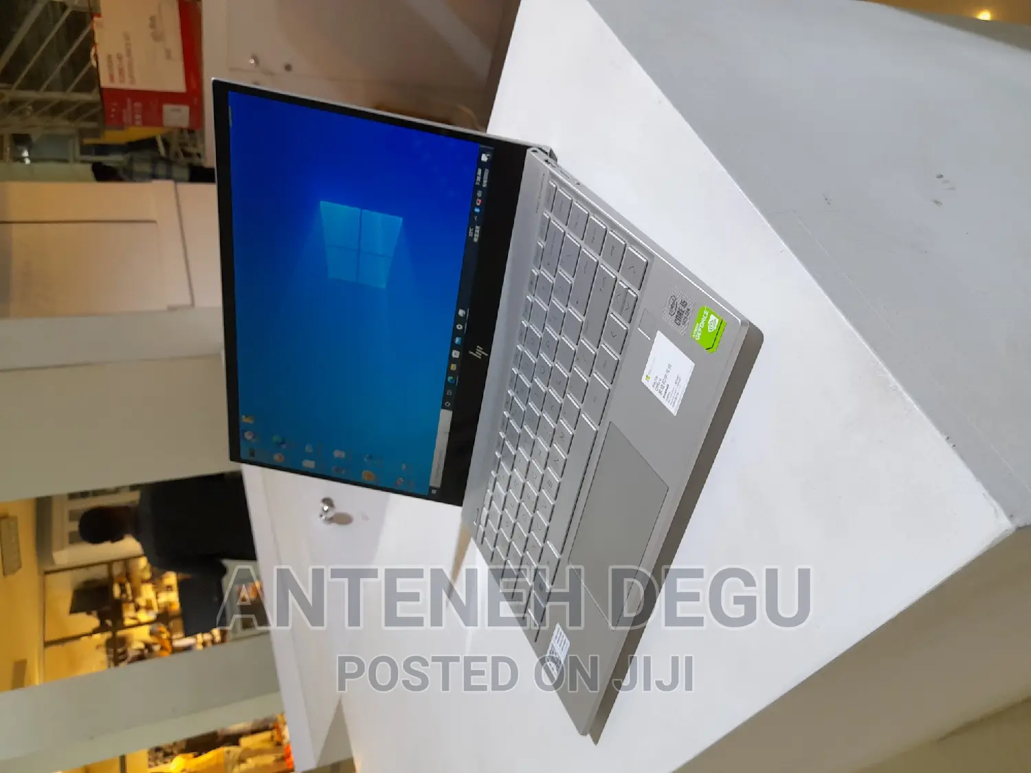 New Laptop HP Envy 14 8GB Intel Core I5 SSD 512GB