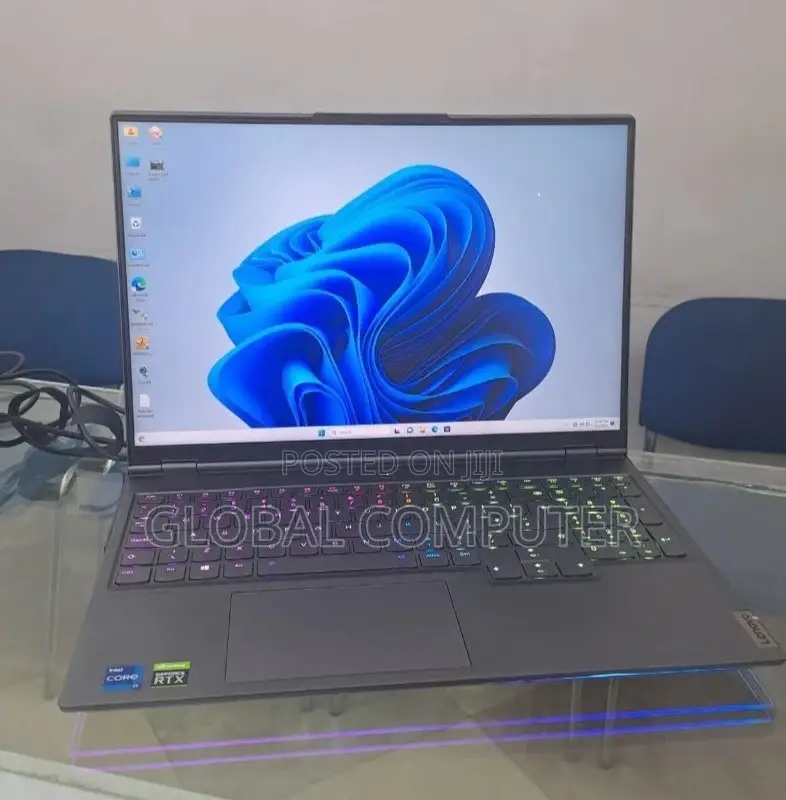 New Laptop Lenovo Legion 7 32GB Intel Core I7 SSD 1T