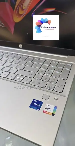 New Laptop HP Pavilion 11 8GB Intel Core I7 SSD 512GB