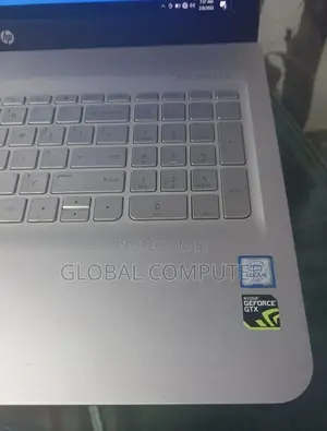 New Laptop HP Envy 15 8GB Intel Core I5 HDD+SSD 1T