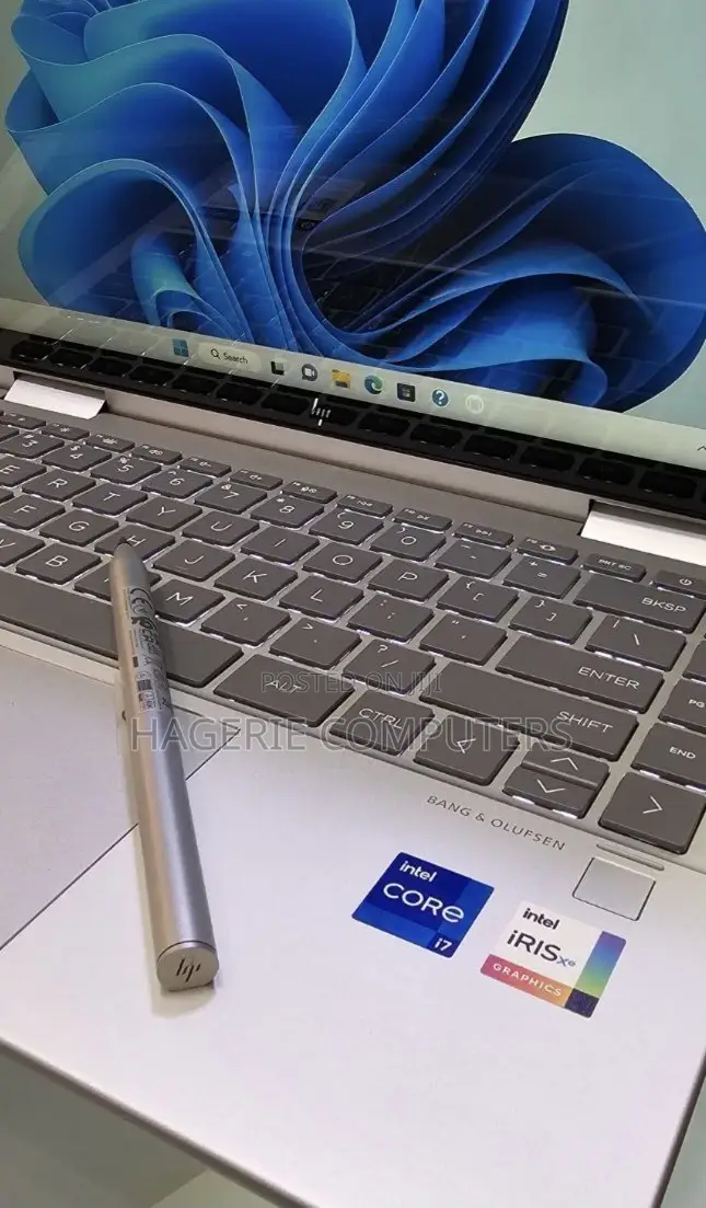 New Laptop HP Envy X360 16GB Intel Core I7 SSD 1T