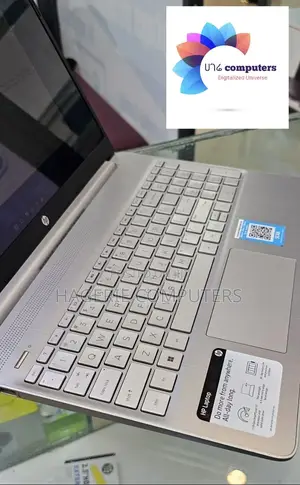 New Laptop HP Stream Notebook 16GB Intel Core I7 SSD 512GB