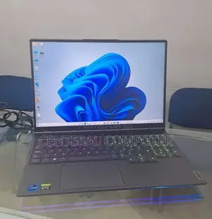 New Laptop Lenovo Legion Y530 32GB Intel Core I7 SSD 1T