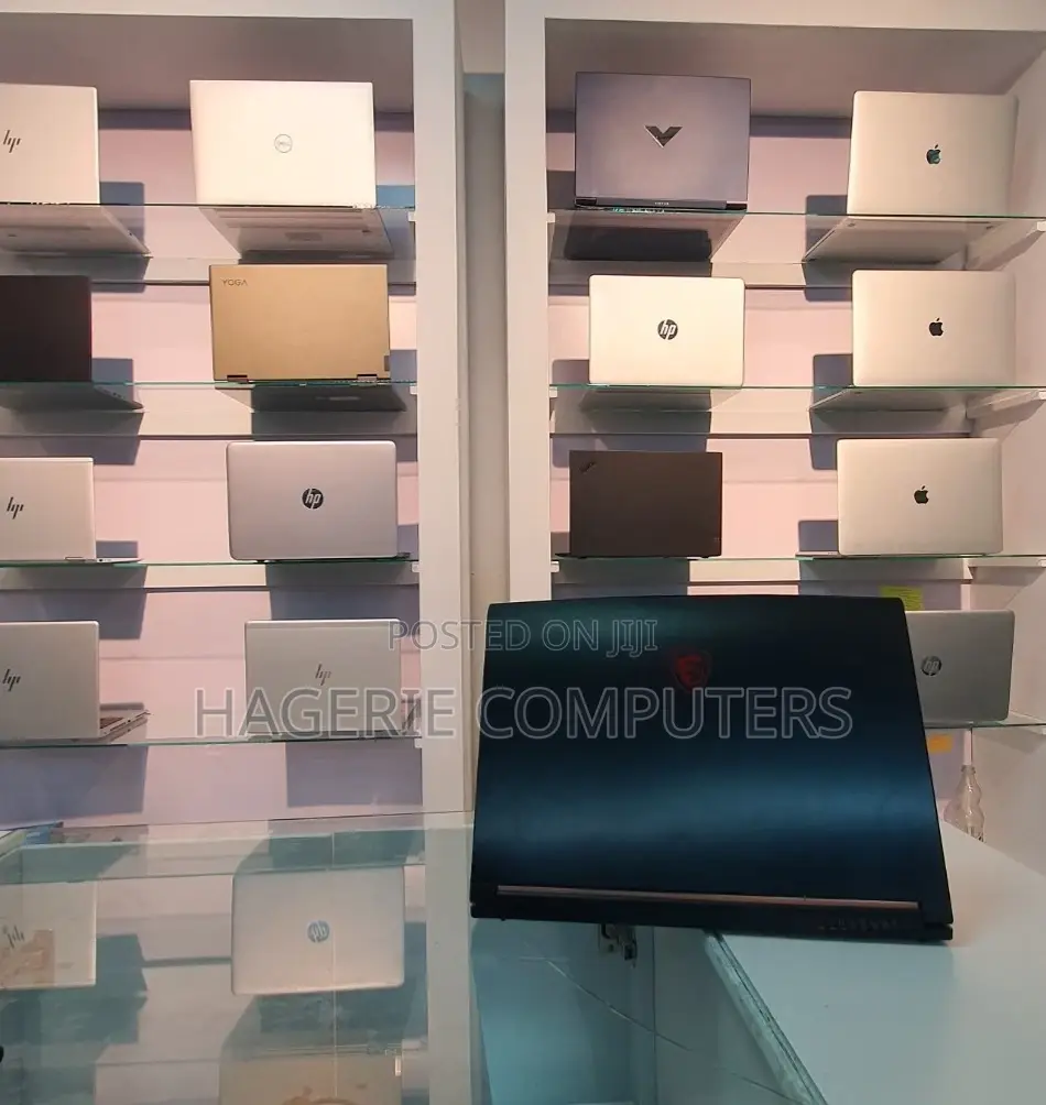 New Laptop MSI GS65 Stealth Thin 8RE 8GB Intel Core I7 SSD 512GB