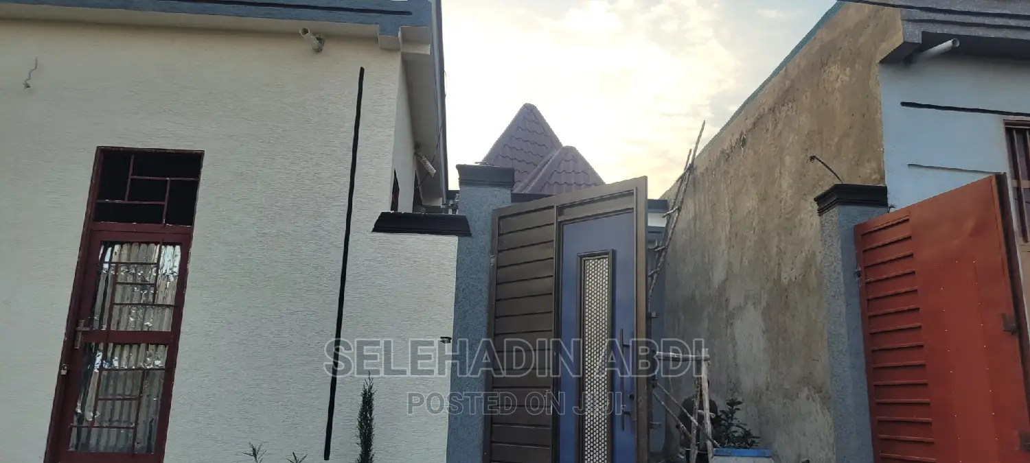 Furnished 5bdrm House in Dukem, East Shewa for sale