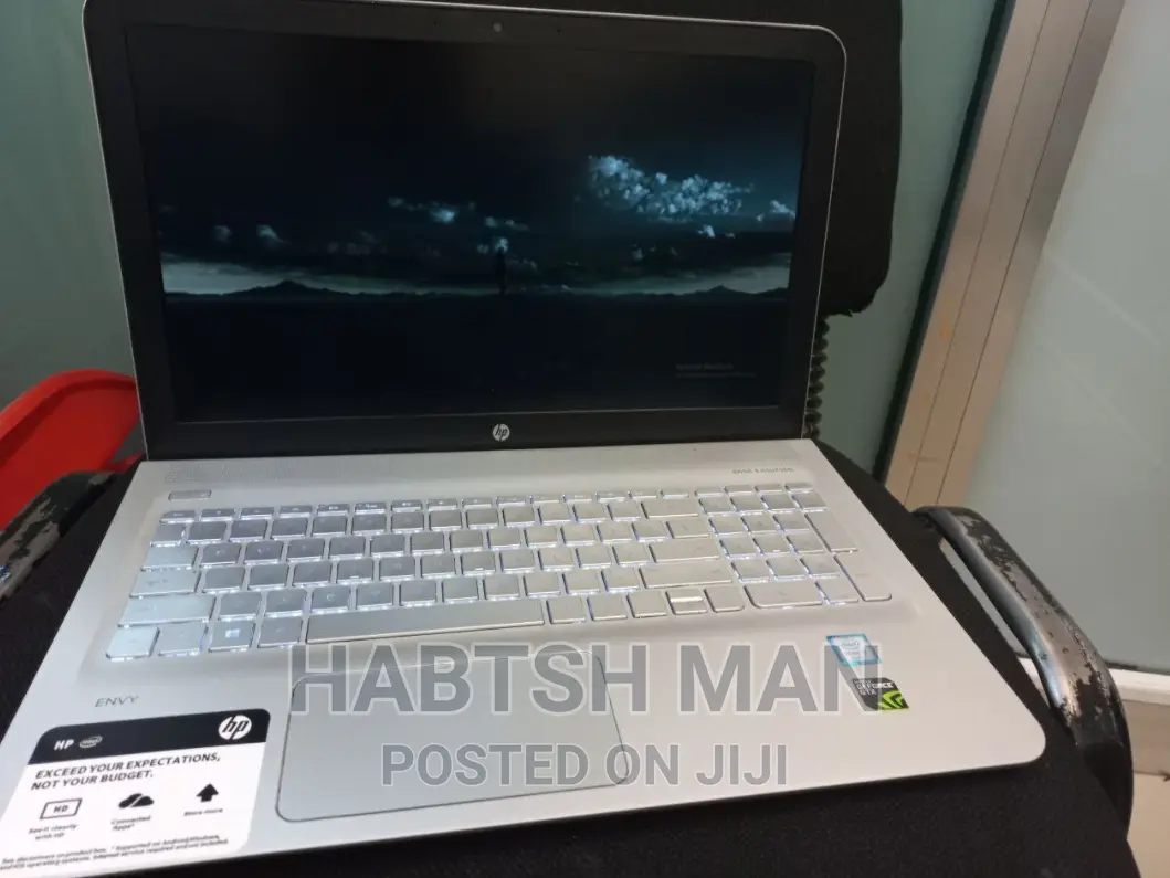 New Laptop HP Envy 15t 8GB Intel Core I5 HDD+SSD 1T