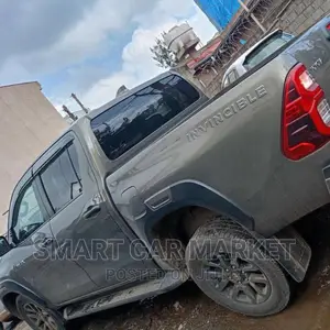 Toyota Hilux Revo Smart Cab Deisel 2.8 RWD 2022 Brown