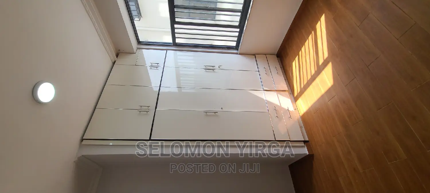 3bdrm Apartment in አድስ አበባ, Bole for rent