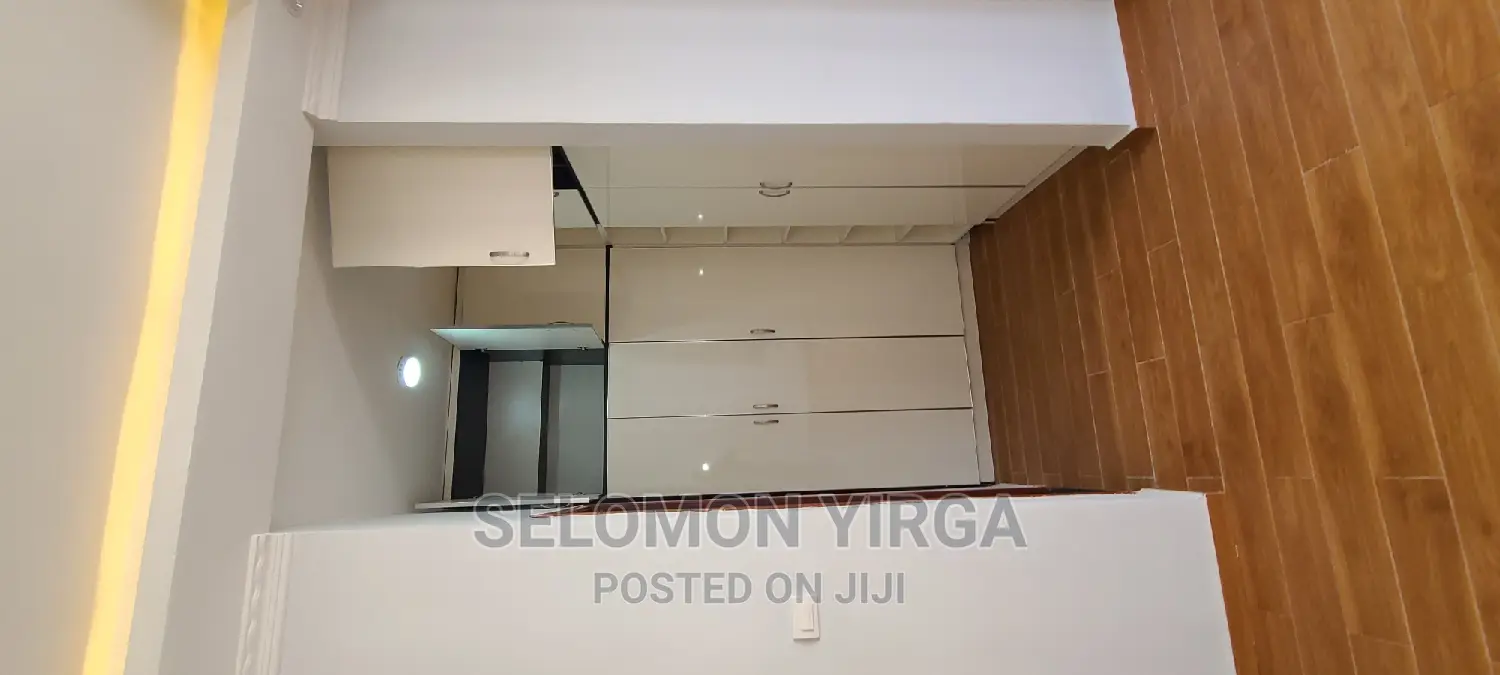 3bdrm Apartment in አድስ አበባ, Bole for rent