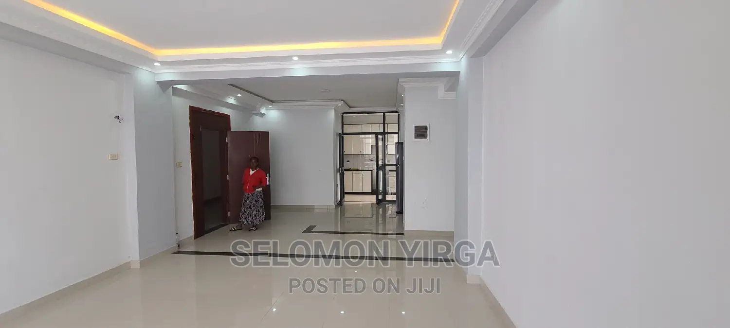 3bdrm Apartment in አድስ አበባ, Bole for rent
