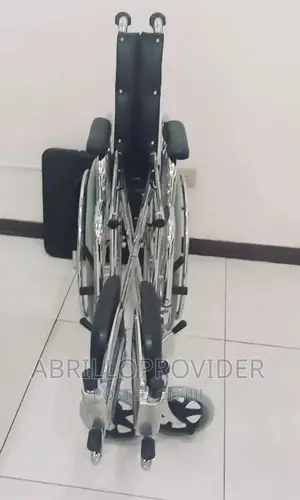Wheelchair 
እግራቸው ከፍ ዝቅ ማለት የሚችሉ 
ውሃ ቢነካቸው ዝገት የማያስከትሉ