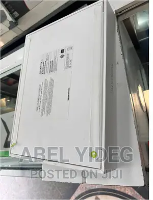 New Apple MacBook Pro 2023 M2 Max 14-Inch 16GB Apple M2 SSD 512GB