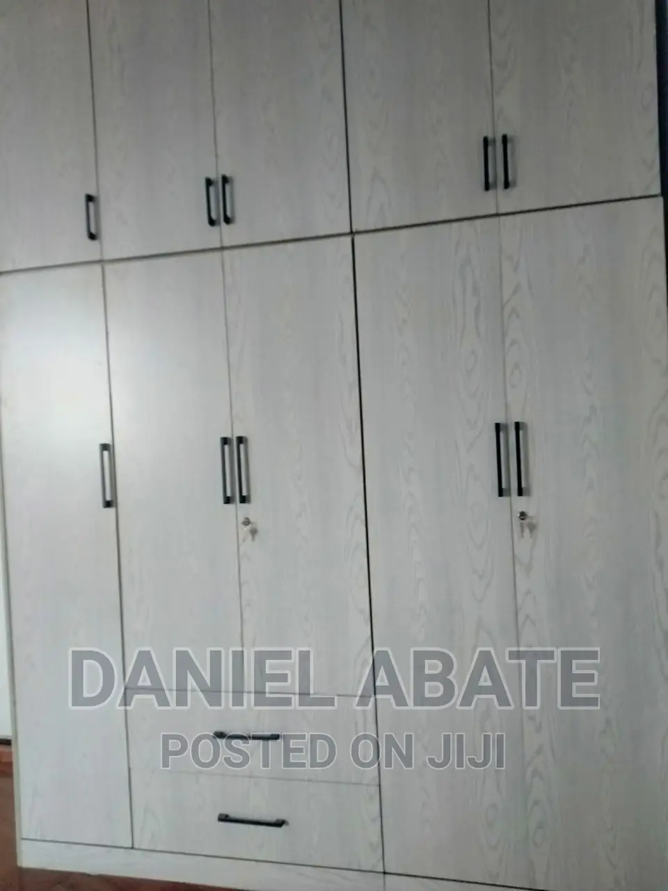 Furnished 3bdrm Apartment in Yeka for sale