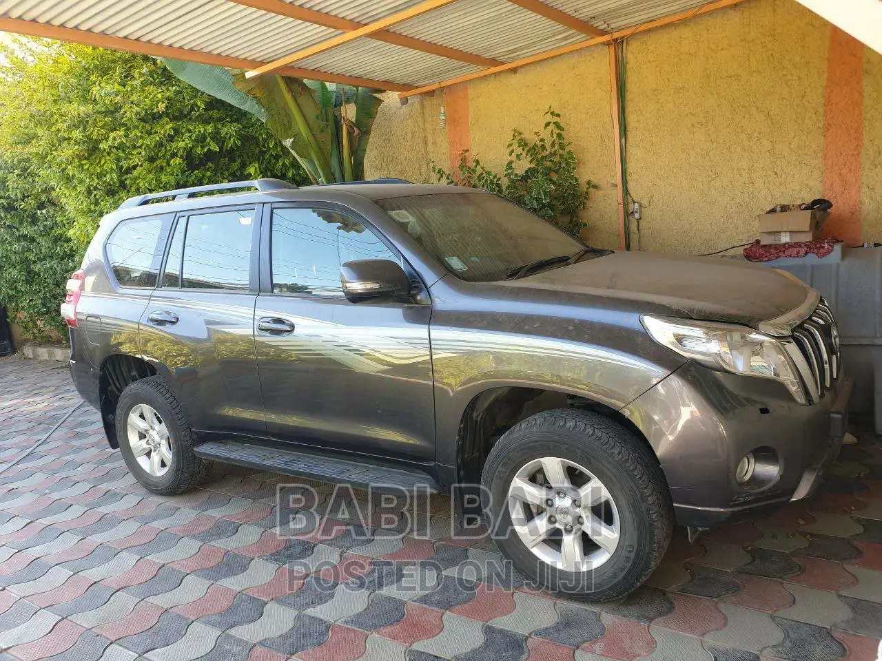 Toyota Land Cruiser Prado 2016 Gray