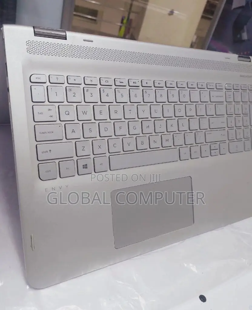 New Laptop HP Envy X2 8GB Intel Core I5 HDD+SSD 1T