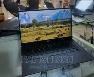 New Laptop Dell XPS 15 8GB Intel Core i7 SSD 512GB