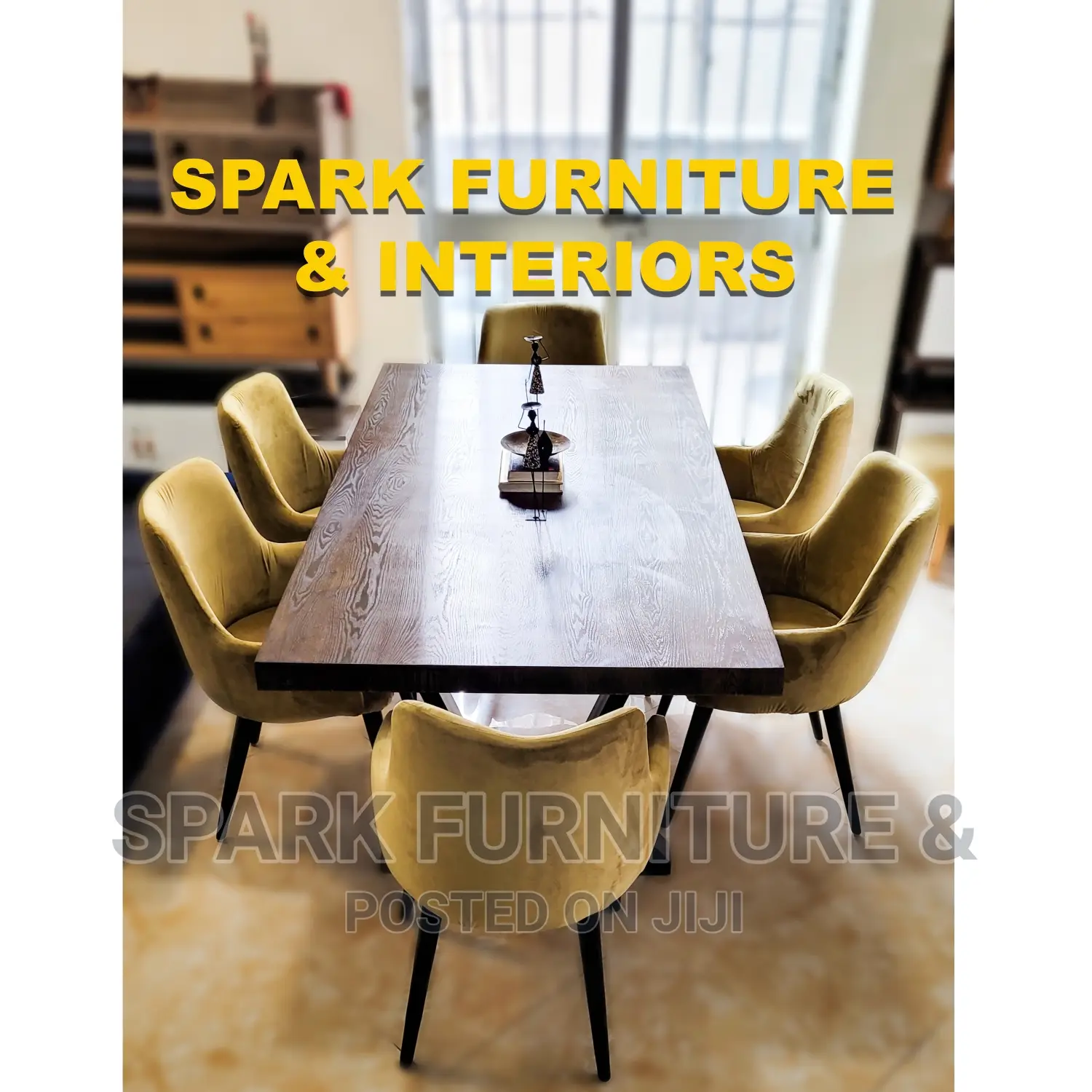 Round Dining Table D-024 Gl 6- Seater