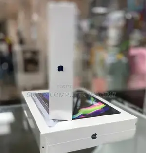 Photo - New Laptop Apple MacBook Air 2022 M2 8GB Apple M2 SSD 256GB