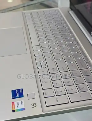 Photo - New Laptop HP Pavilion 15 8GB Intel Core I7 SSD 512GB