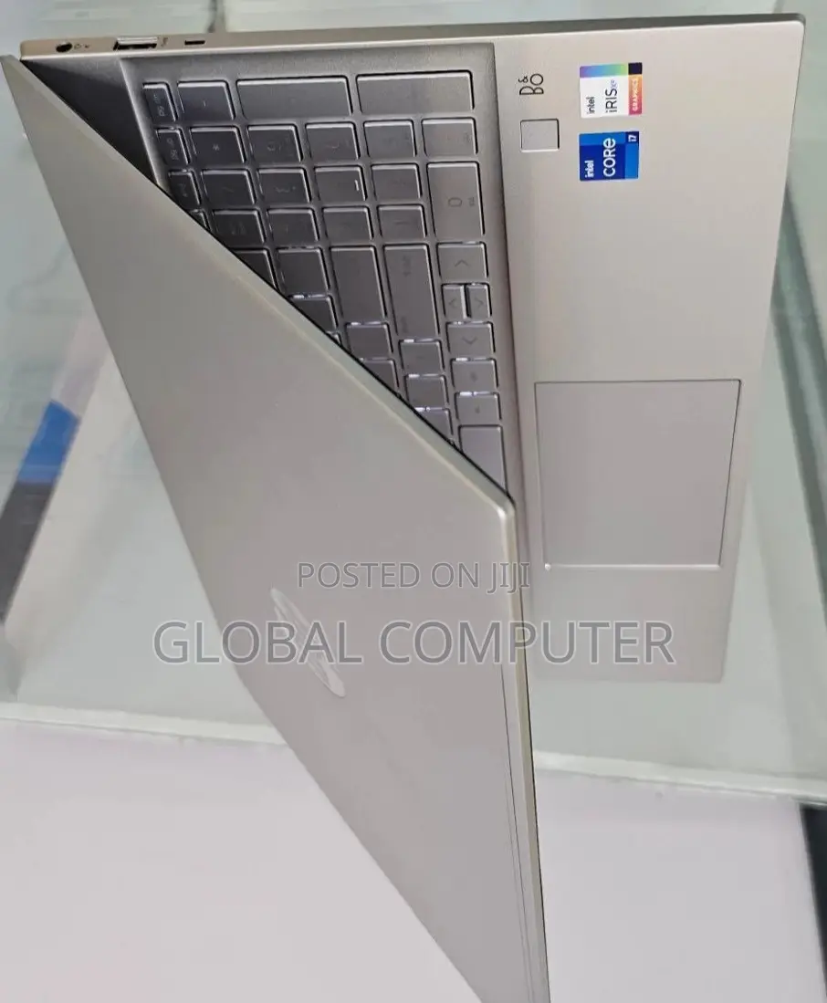 New Laptop HP Pavilion 15 8GB Intel Core I7 SSD 512GB