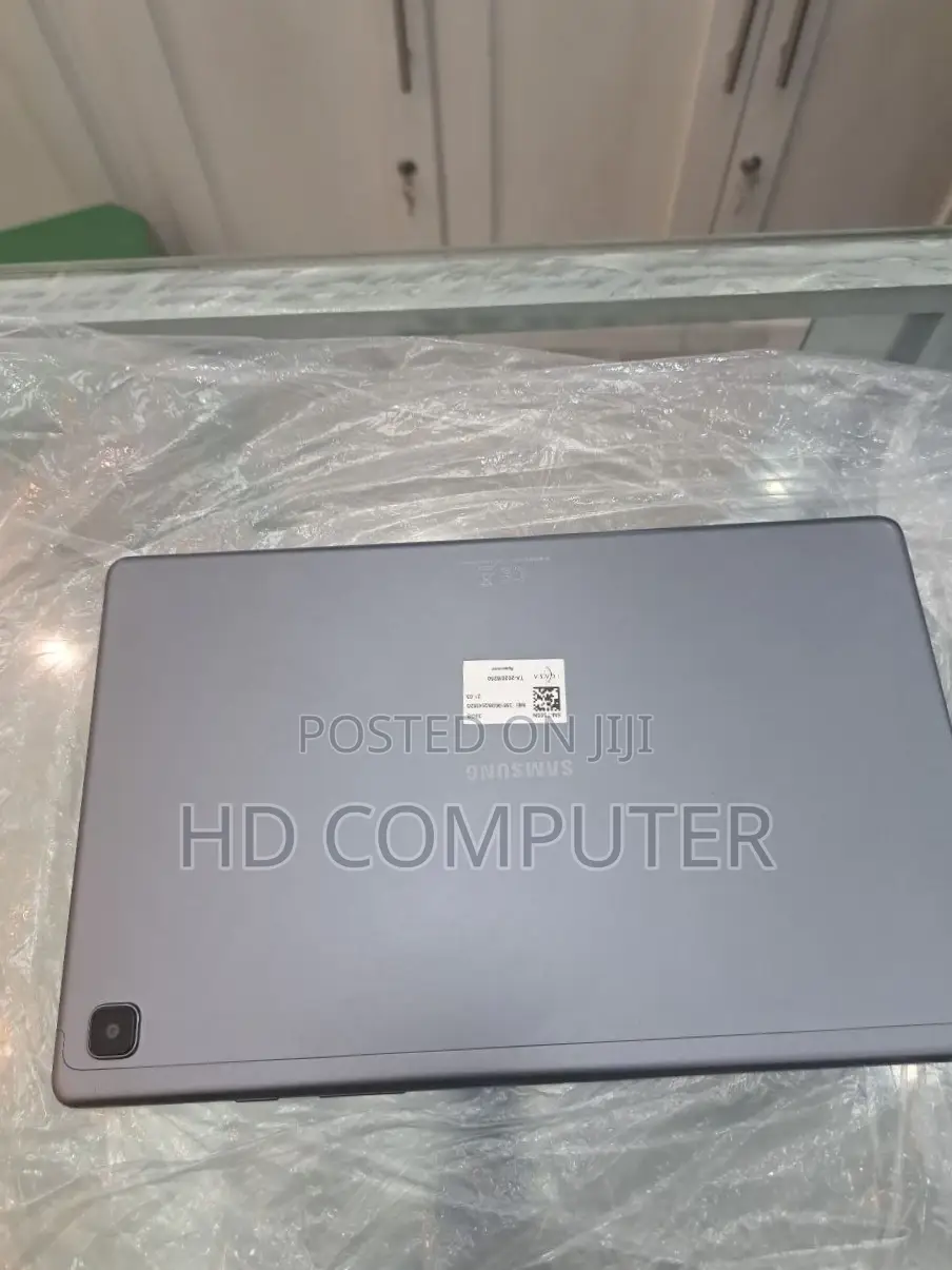 New Laptop 3GB Intel Core I3 SSD 32GB