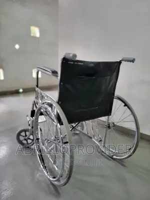 Slightly Used በመጠኑ ያገለገሉ ዌልቸሮች WHEELCHAIRS ALMUNIUM