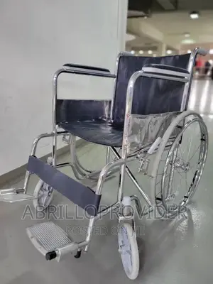 Slightly Used በመጠኑ ያገለገሉ ዌልቸሮች WHEELCHAIRS ALMUNIUM
