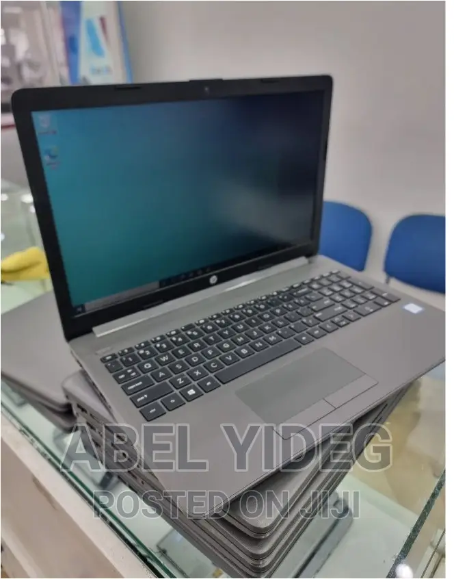 New Laptop HP Stream Notebook 8GB Intel Core I5 HDD 1T