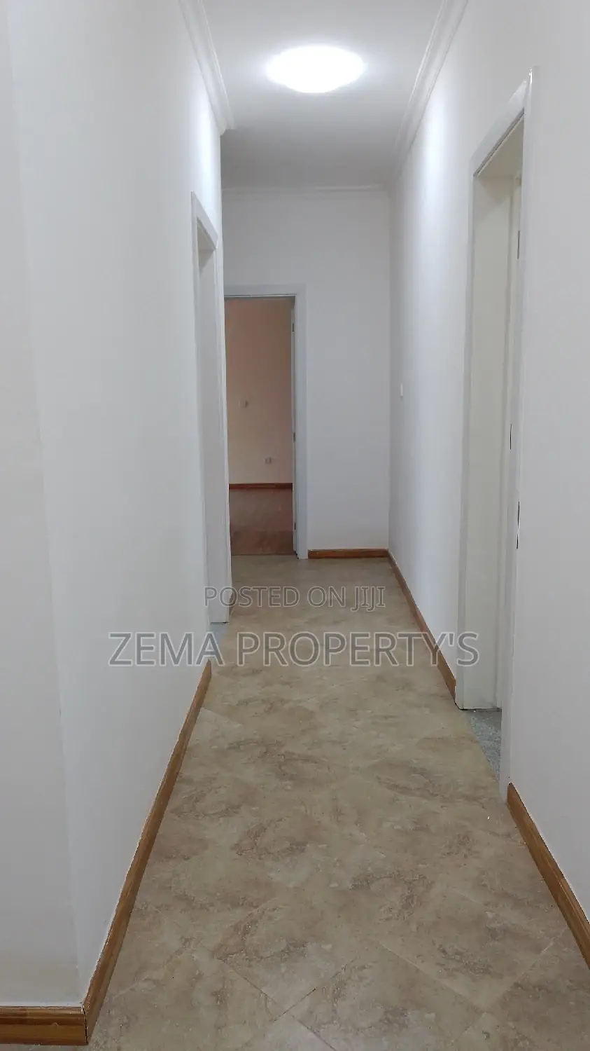 10bdrm Apartment in Office, Kirkos for rent