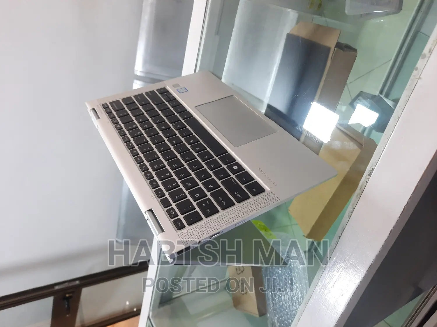 New Laptop HP EliteBook X GB Intel Core I7 SSD 512GB