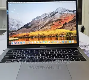 New Laptop Apple MacBook 2018 8GB Intel Core I7 SSD 512GB