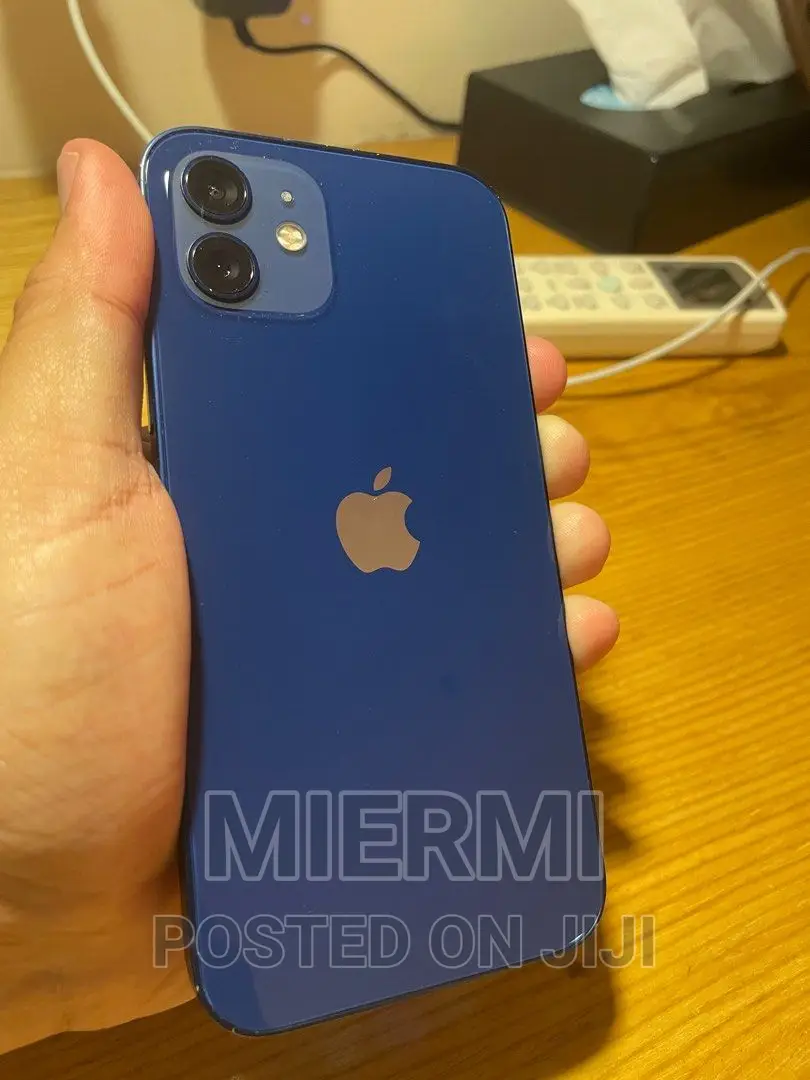 New Apple iPhone 12 64 GB Blue
