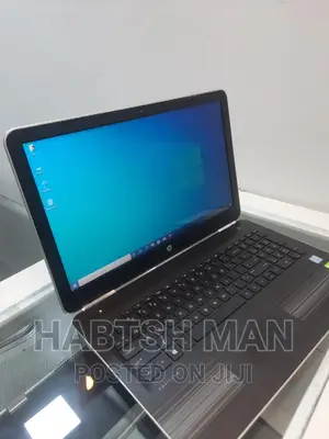 Laptop HP Pavilion 15 8GB Intel Core I5 HDD 1T