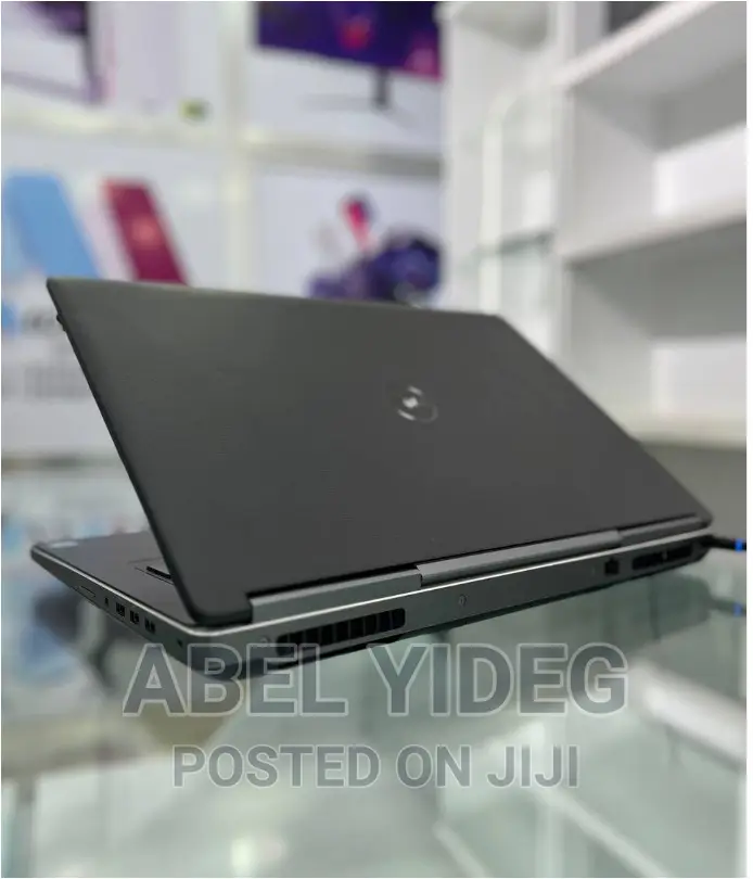 New Laptop Dell 64GB Intel Xeon SSD 512GB