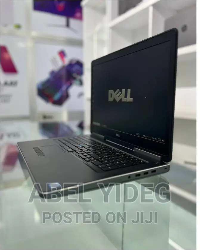 New Laptop Dell 64GB Intel Xeon SSD 512GB