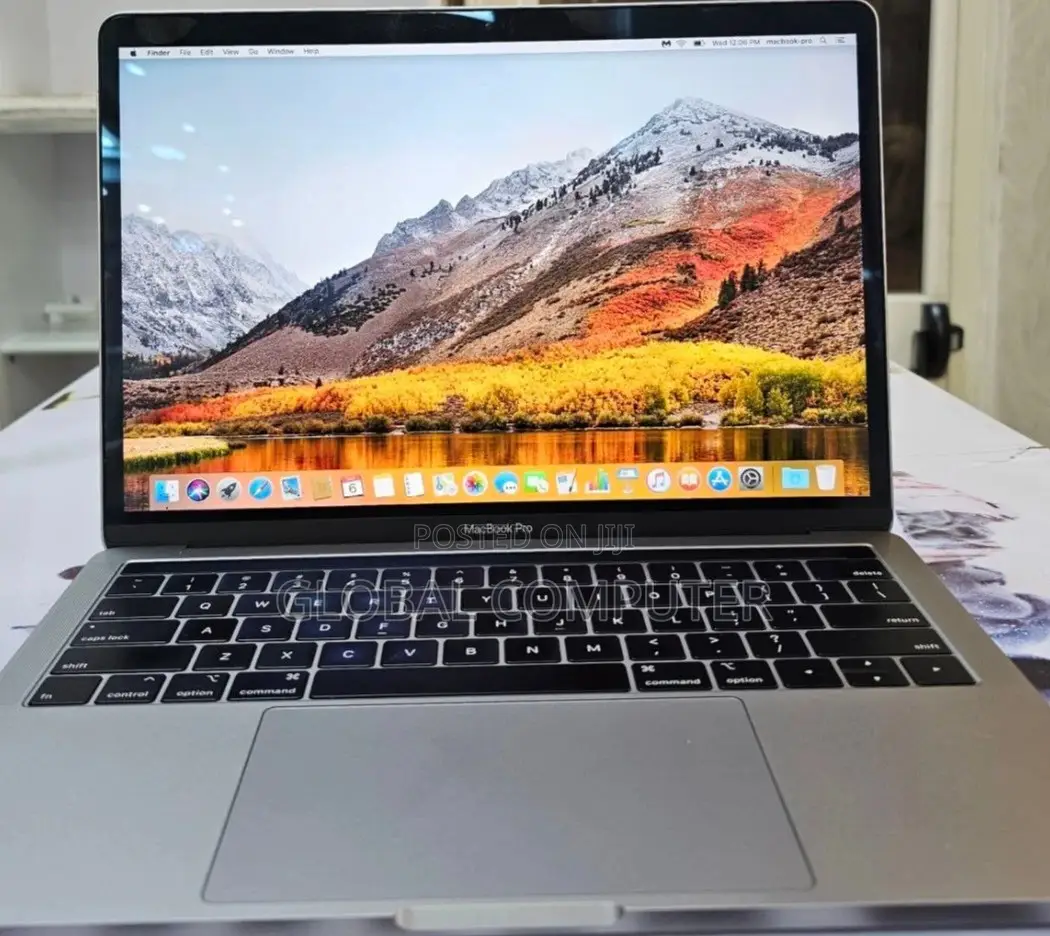 Laptop Apple MacBook 2018 8GB Intel Core I7 SSD 512GB