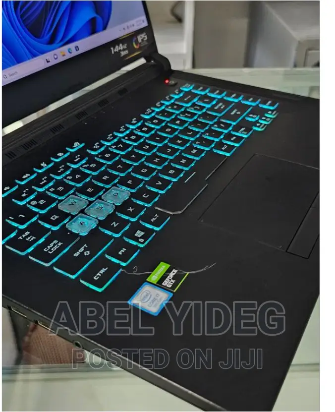 New Laptop Asus ROG Strix G15 16GB Intel Core I7 SSD 1T