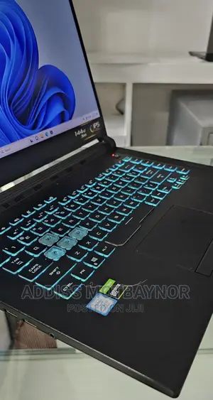 Photo - New Laptop Asus ROG Strix G15 16GB Intel Core I9 SSD 1T