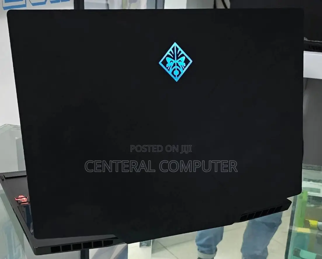 New Laptop HP Omen 15 16GB Intel Core I7 SSD 1T