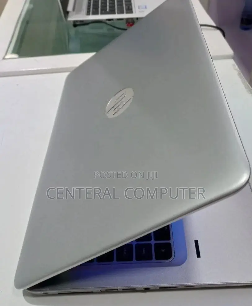 New Laptop HP 255 G3 8GB Intel Core I5 SSD 256GB