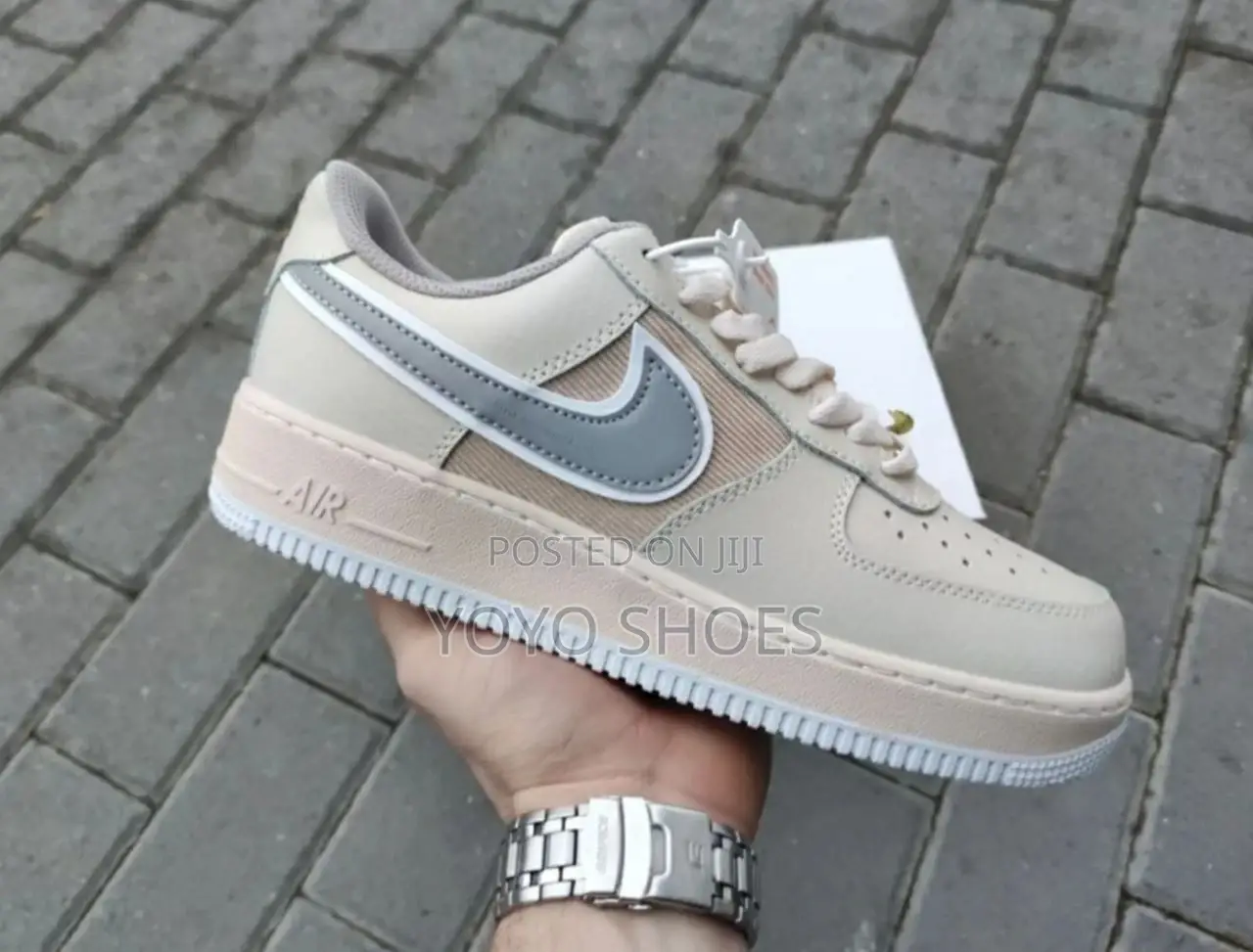 Nike Air Force 1