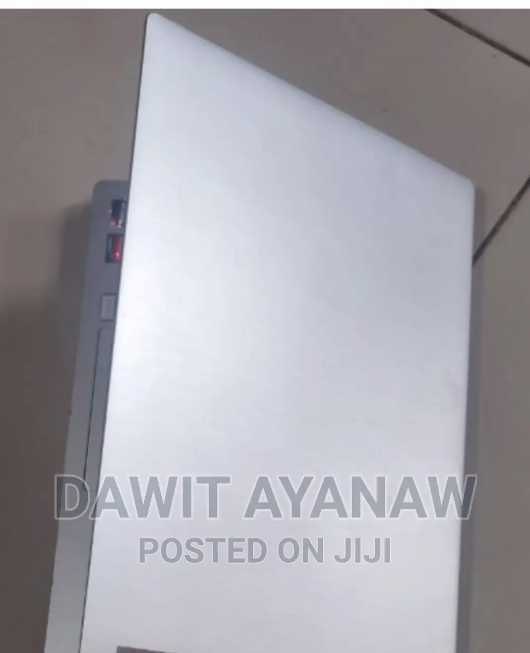 New Laptop Lenovo IdeaPad 1 8GB AMD Ryzen 3 SSD 256GB