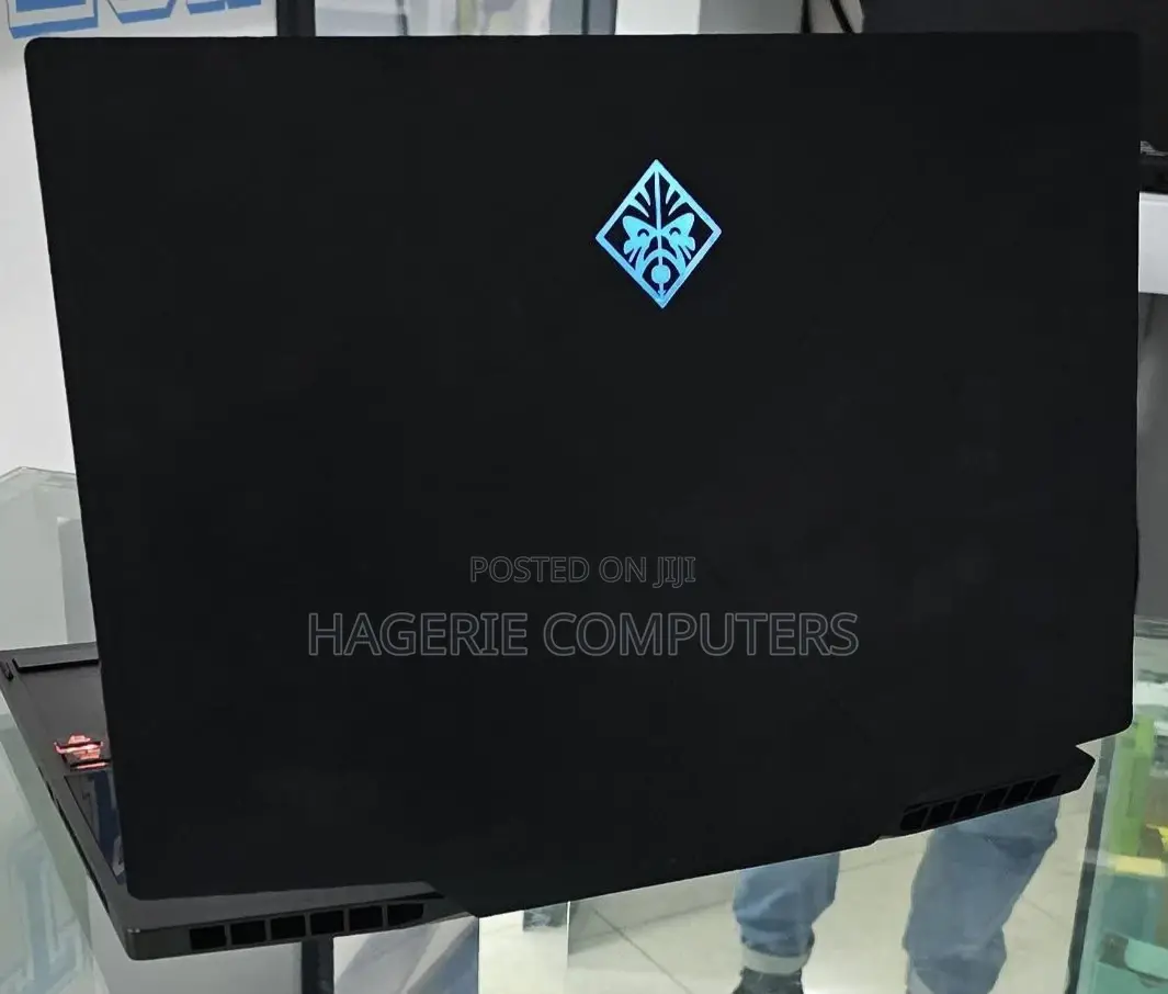 New Laptop HP Omen X 17t 32GB Intel Core I7 SSD 1T