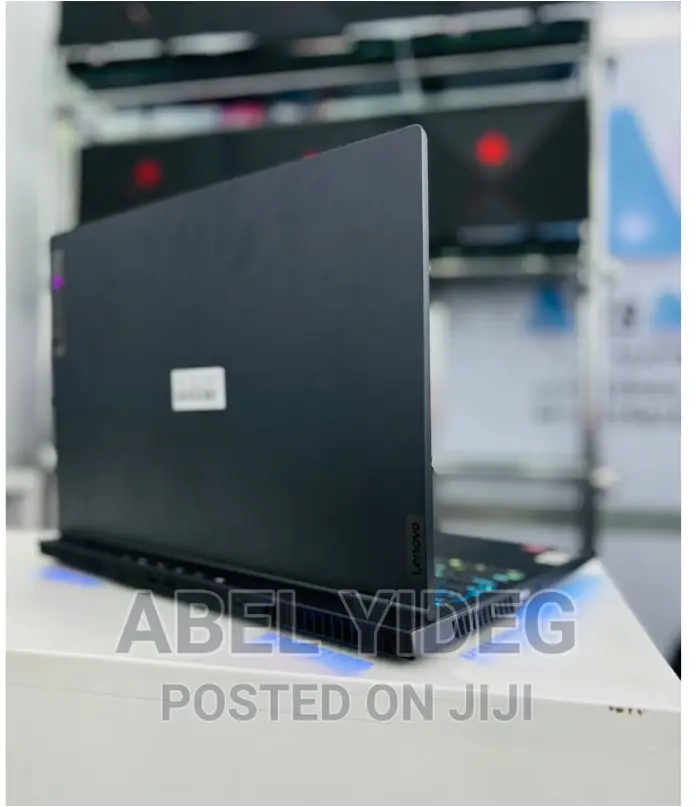 New Laptop Lenovo 16GB AMD Ryzen 9 SSD 1T
