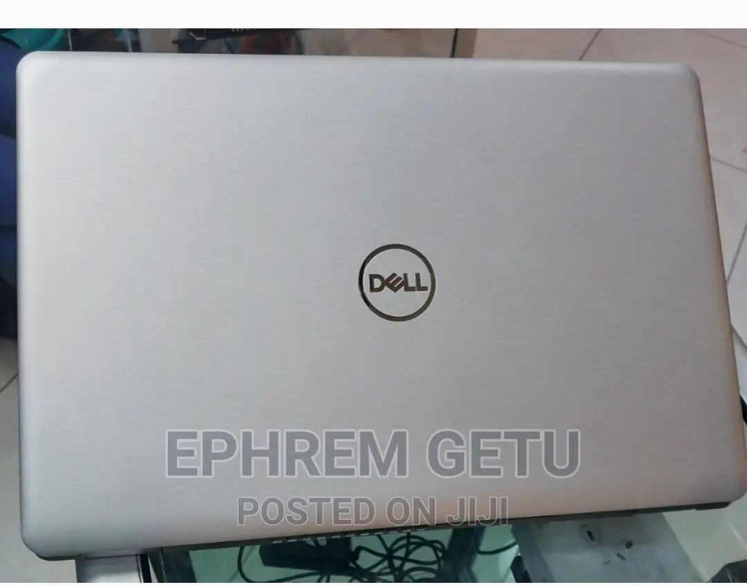 New Laptop Dell Inspiron 15 8GB Intel Core I7 HDD 1T