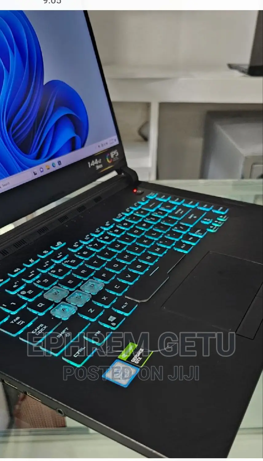 New Laptop Asus ROG Strix G15 16GB Intel Core I7 SSD 1T