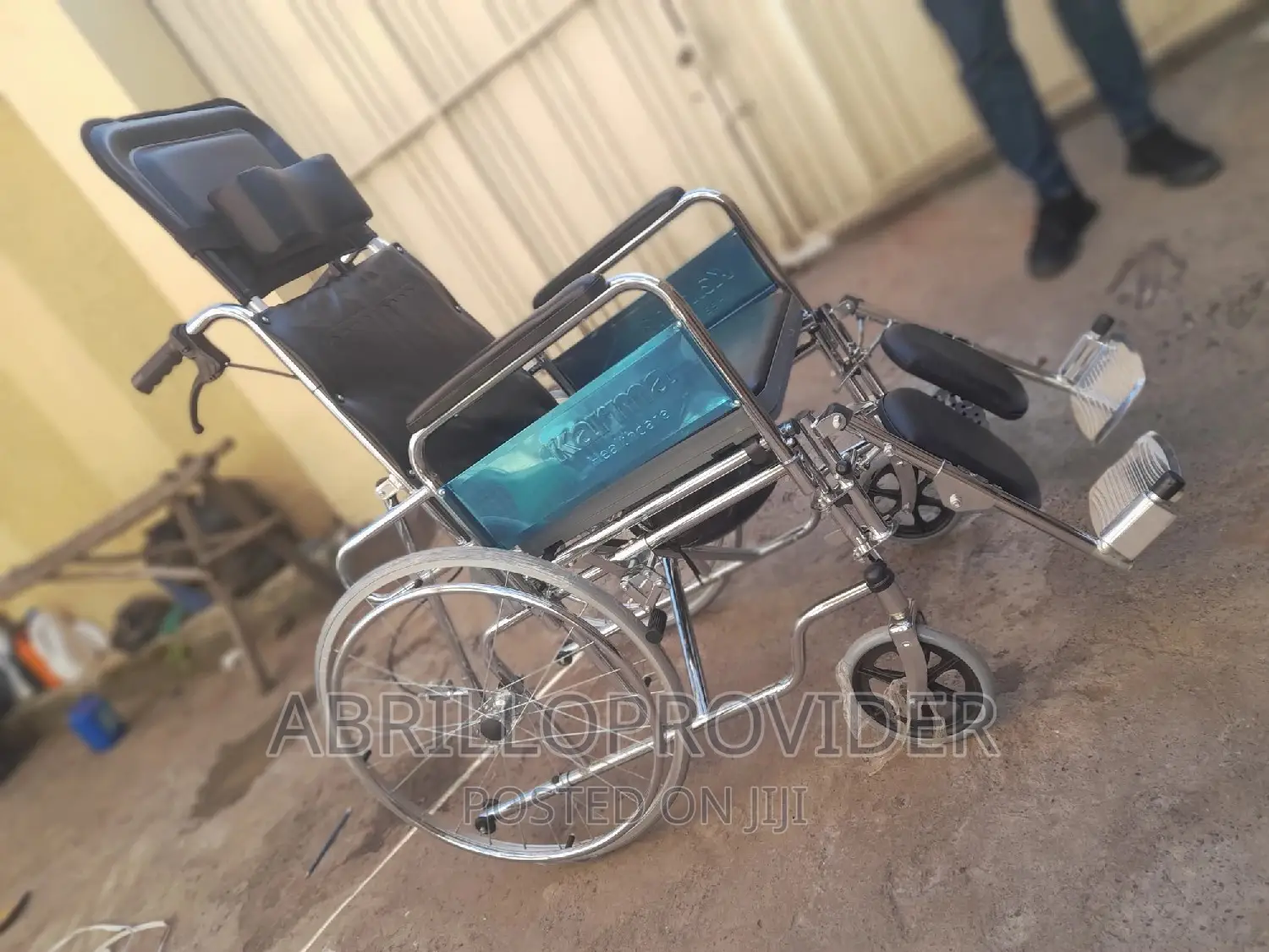 Multifunctional COMMODE Wheelchair Potty V9