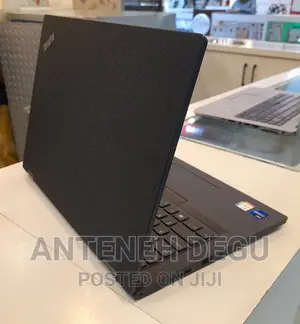 New Laptop Lenovo ThinkPad 13 16GB Intel Core I7 SSD 512GB